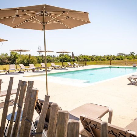 Lou Mas Dou Juge Hotel Saintes-Maries-de-la-Mer Exterior photo